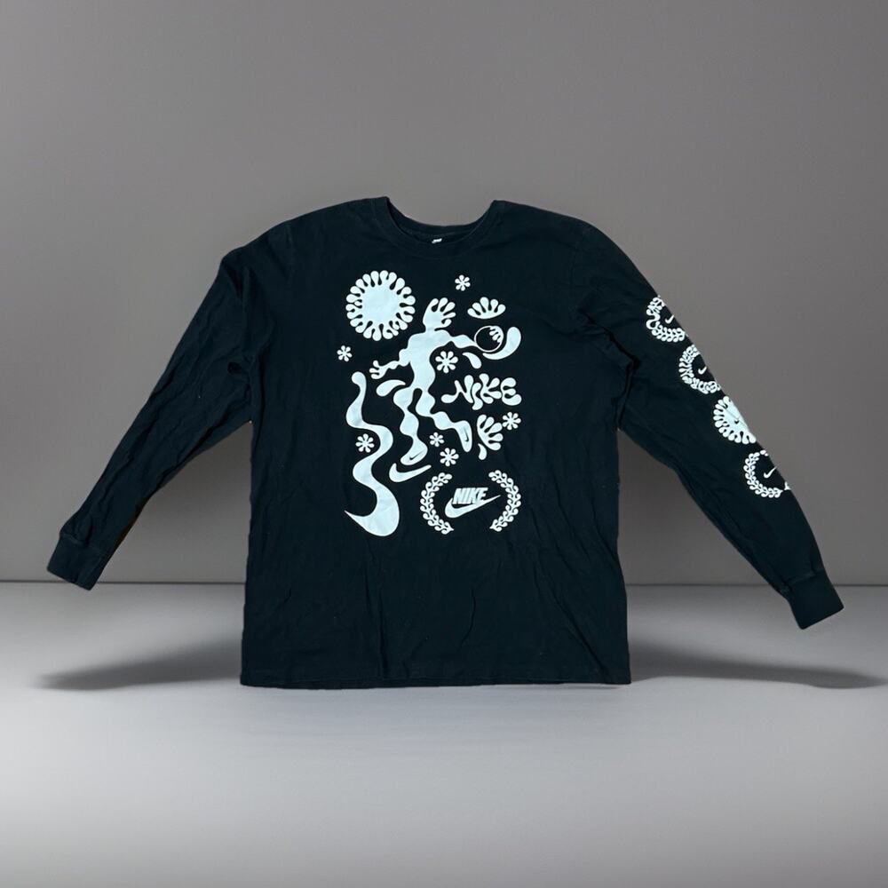 The NIKE Tee / Luke Gordon ‘SQUIGGLES’ LS Black T-SHIRT Men’s XL/Unisex